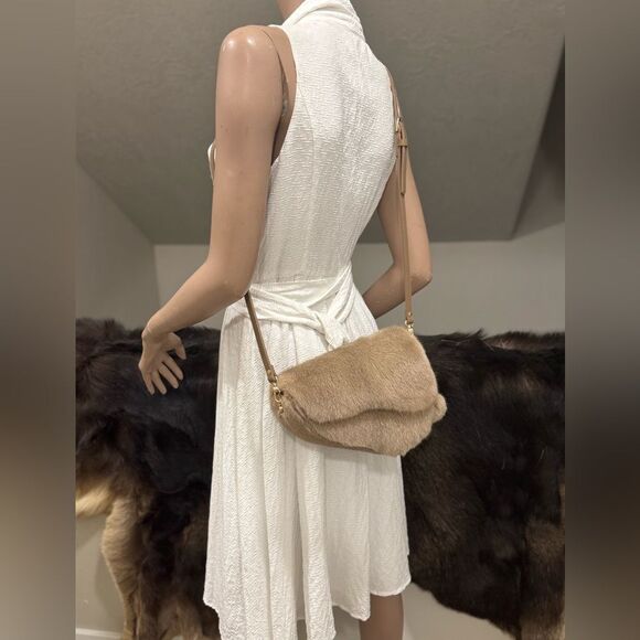 Natural Mink Fur Handmade Asymmetric Saddle Bag/Crossbody & 2 Mink Fur Charm - Picture 8 of 16